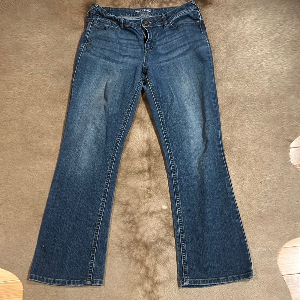 Maurices Jeans Size 11/12 Short